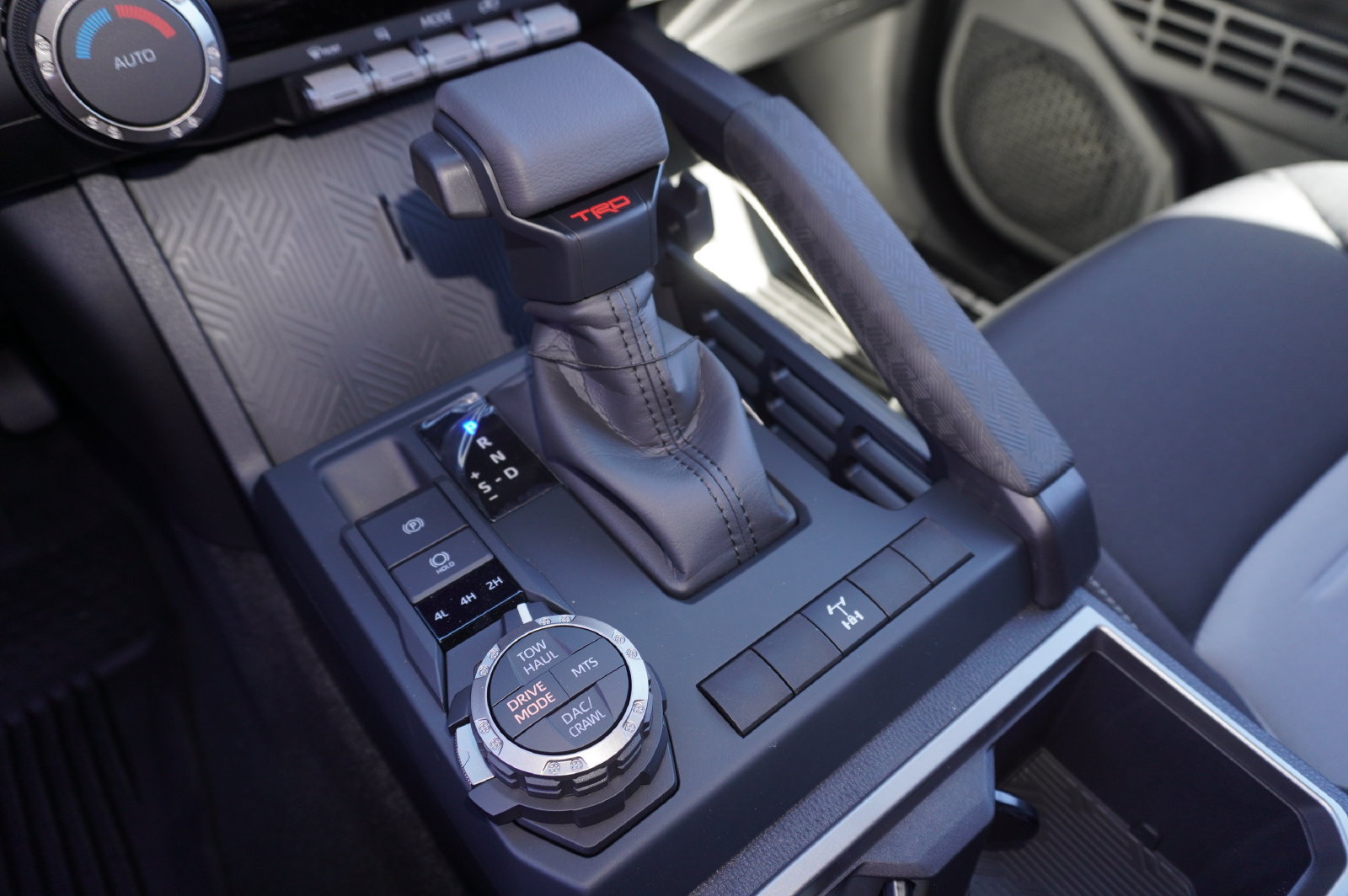 Certified 2026 Toyota Tacoma TRD Off-Road AWD/4WD image 17