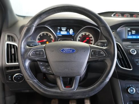 Used 2015 Ford Focus ST image 12