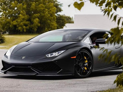 Used 2015 Lamborghini Huracan LP 610-4 image 16