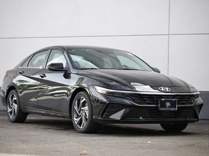 New 2025 Hyundai Elantra Limited