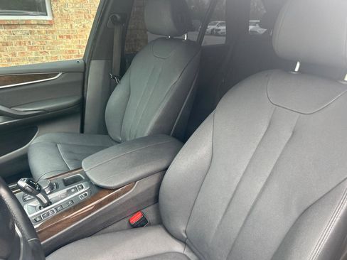 Used 2017 BMW X5 xDrive40e image 21
