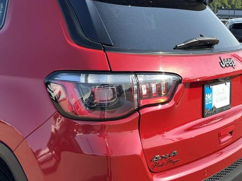 Used 2024 Jeep Compass Trailhawk AWD/4WD image 12