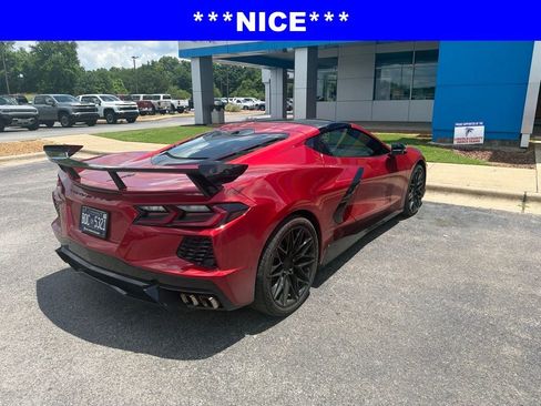 Used 2022 Chevrolet Corvette Stingray Preferred Cpe w/ Z51 Performance Package RWD image 5