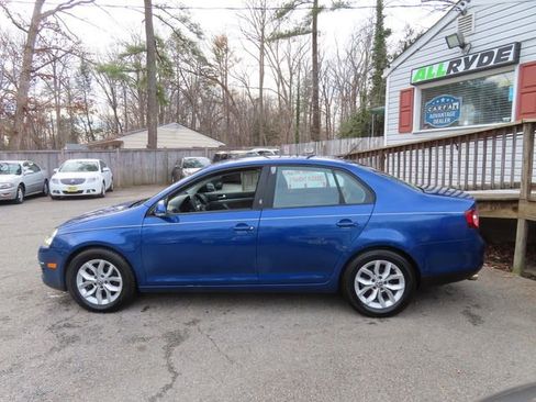 Used 2009 Volkswagen Jetta S image 7