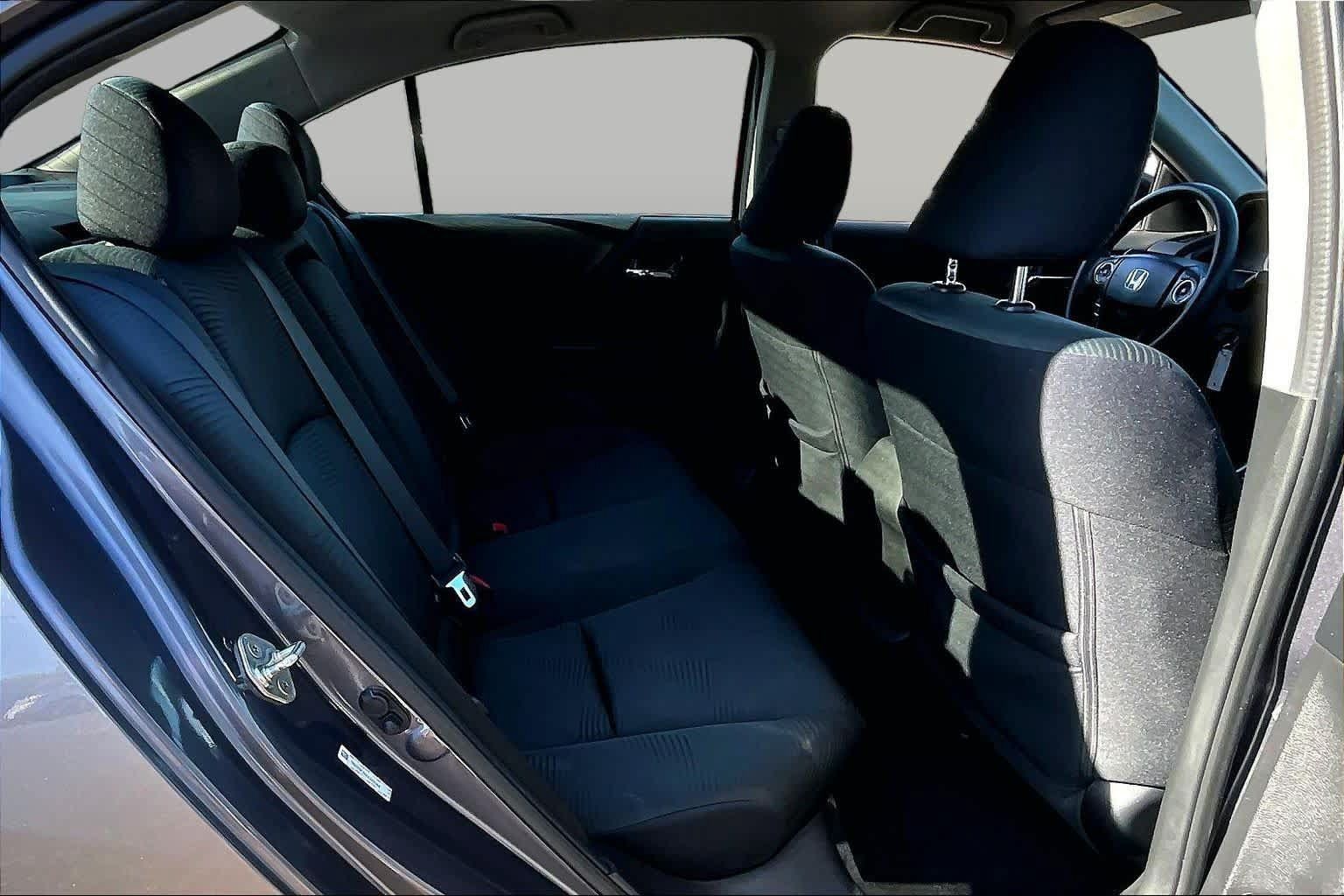 Used 2014 Honda Accord LX image 19