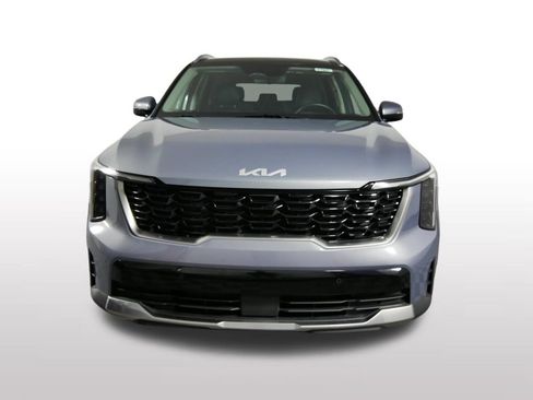 Used 2024 Kia Sorento S w/ Panoramic Sunroof Package AWD/4WD image 4