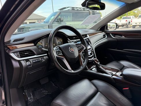 Used 2013 Cadillac XTS Premium FWD image 11