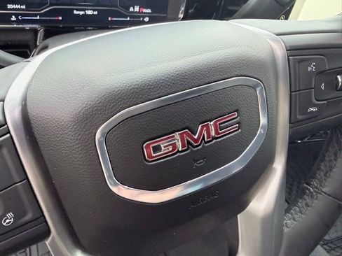 Used 2024 GMC Sierra 1500 Elevation image 22
