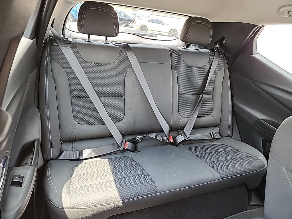 Used 2023 Chevrolet Bolt EUV LT w/ Comfort Package FWD image 41