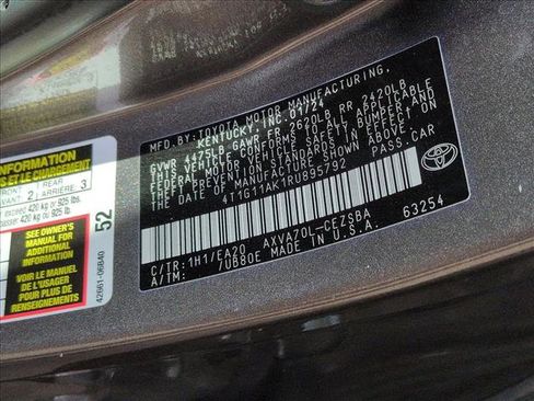 Used 2024 Toyota Camry SE FWD image 24
