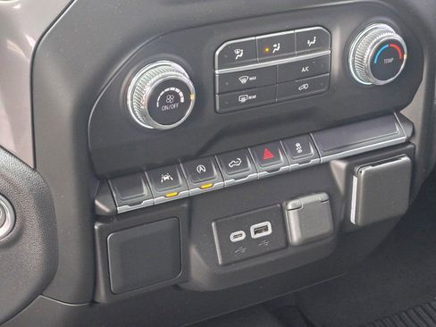 Used 2024 GMC Sierra 1500 Pro w/ Pro Value Package image 25