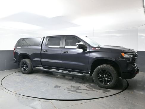 Used 2022 Chevrolet Silverado 1500 LT Trail Boss image 4