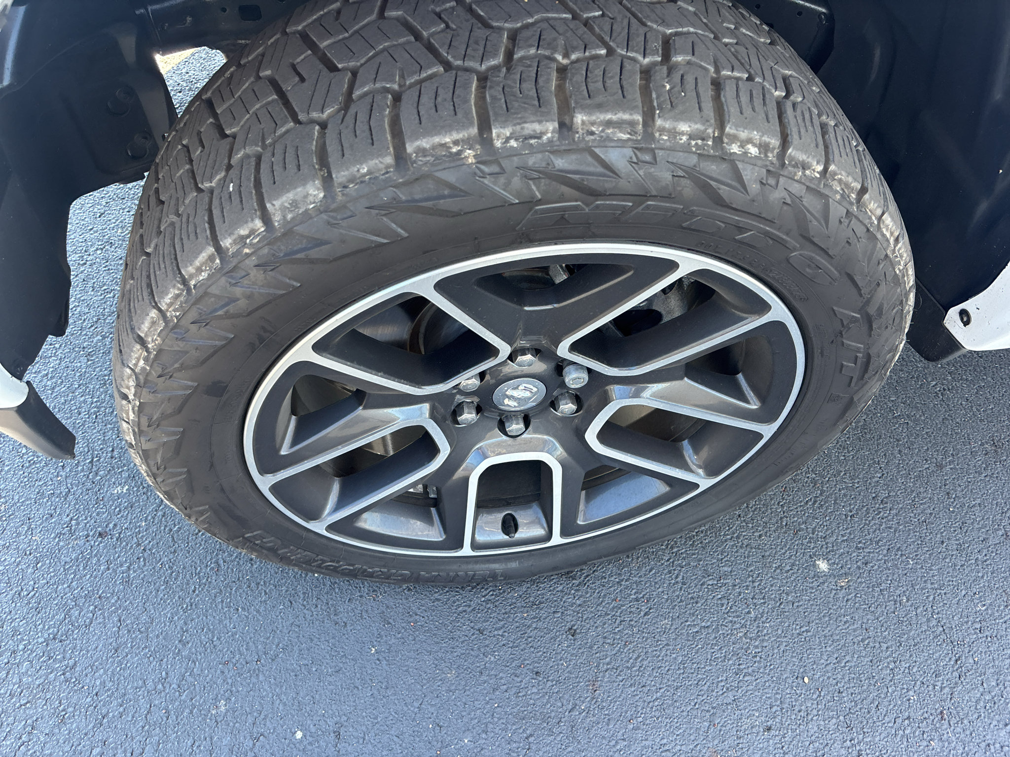 Used 2021 RAM 1500 Laramie w/ Laramie Southwest Edition AWD/4WD image 4
