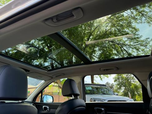Used 2025 Kia Sorento S w/ Panoramic Sunroof Package AWD/4WD image 14