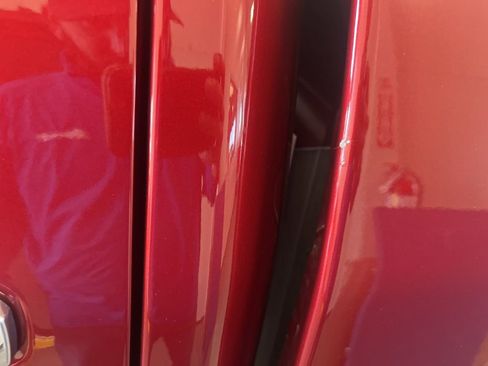 Used 2018 GMC Sierra 1500 SLT w/ SLT Premium Package image 9