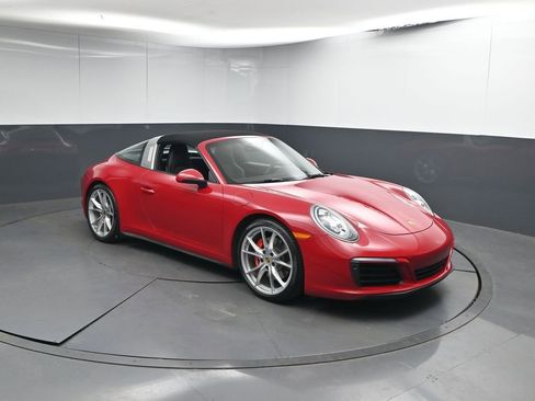Used 2019 Porsche 911 Targa 4S image 28