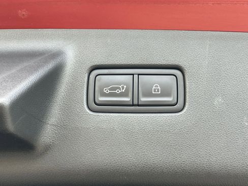 Used 2025 Hyundai Santa Fe SEL image 23