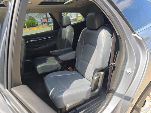 Used 2019 Buick Enclave Essence w/ Trailering Package, 5000 lbs. AWD/4WD image 9