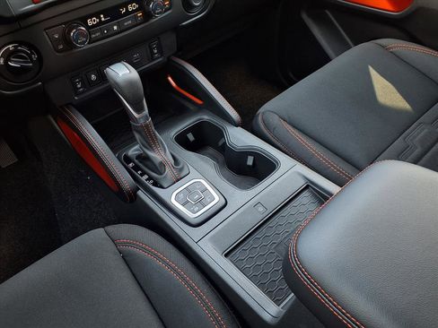 New 2026 Nissan Frontier PRO-4X w/ Pro-4x Convenience Package image 18