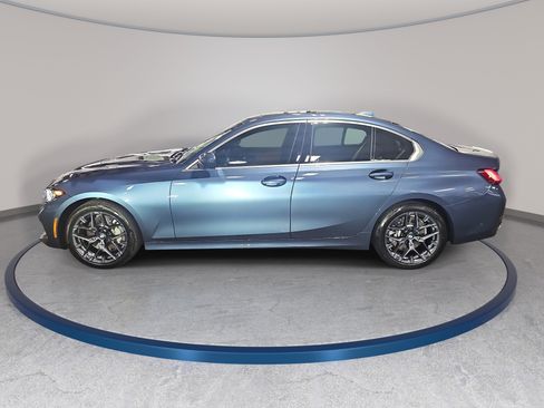 Used 2026 BMW 330i xDrive Sedan AWD/4WD image 8