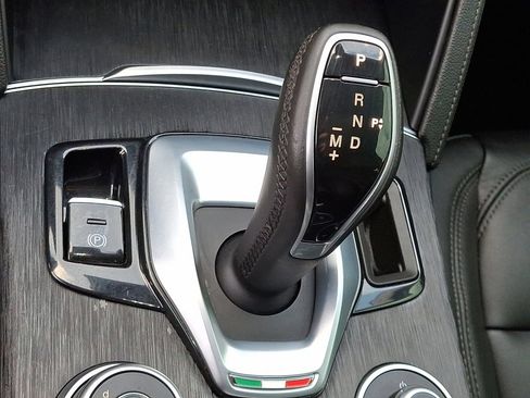 Used 2021 Alfa Romeo Stelvio Sprint w/ Sun & Sound Package image 27