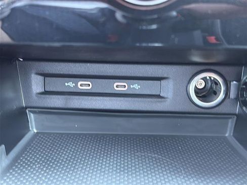 New 2025 Volkswagen Taos S image 19