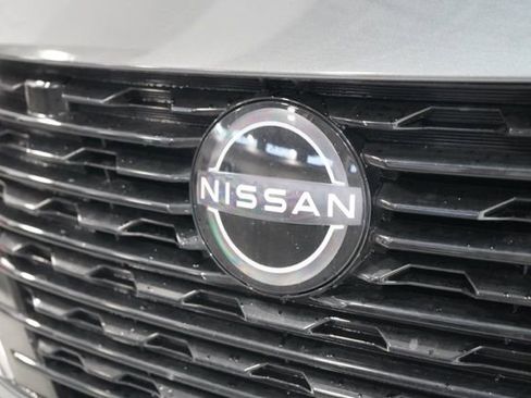 Used 2025 Nissan Sentra S image 11