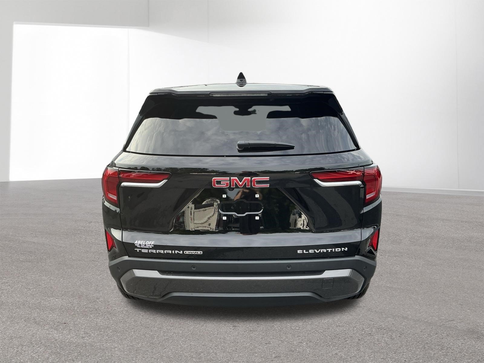 New 2026 GMC Terrain Elevation w/ LPO, Floor Liner Package AWD/4WD image 4