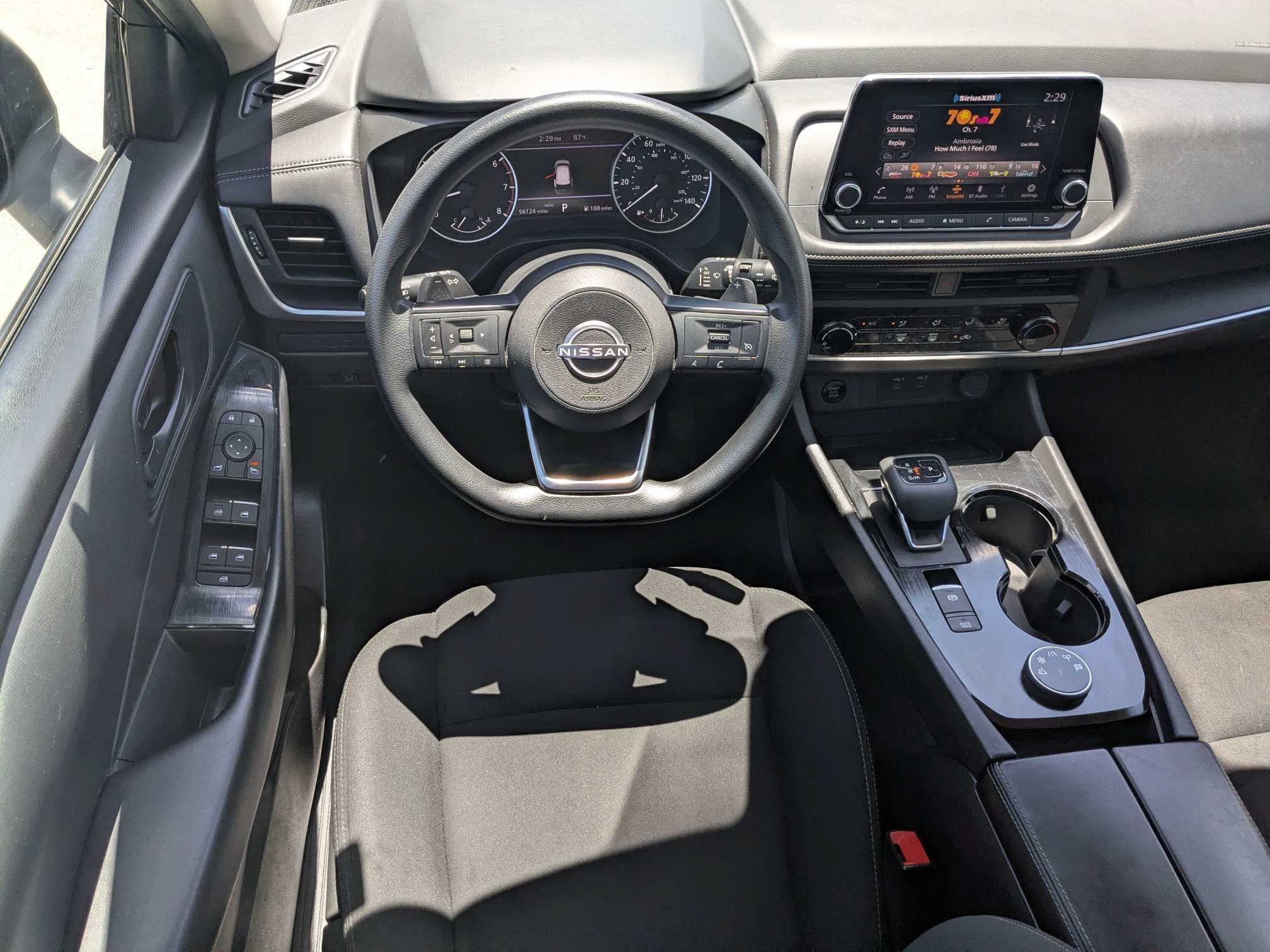 Used 2024 Nissan Rogue S AWD/4WD image 16