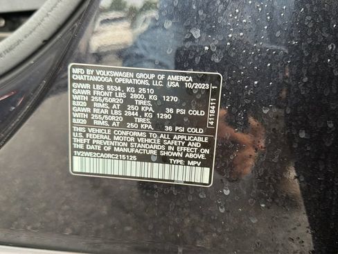 Used 2024 Volkswagen Atlas Cross Sport SE FWD image 36