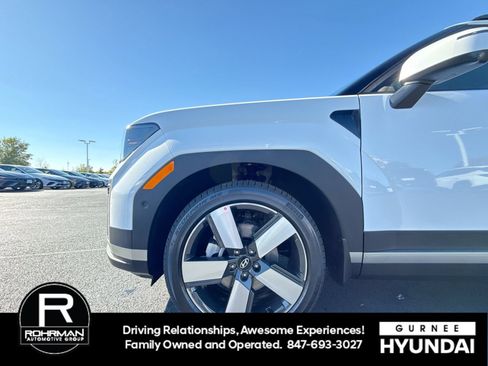 Used 2026 Hyundai Santa Fe Limited AWD/4WD image 13