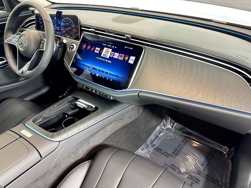 New 2026 Mercedes-Benz E 350 Sedan image 27