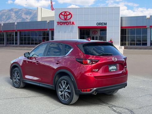 Used 2018 MAZDA CX-5 Touring w/ Preferred Equipment Package AWD/4WD image 5