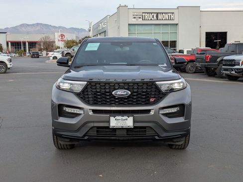Used 2021 Ford Explorer ST image 9