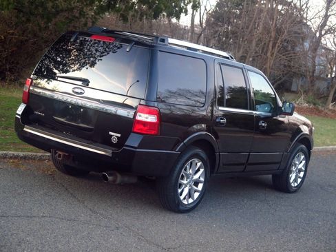 Used 2016 Ford Expedition Limited w/ Equipment Group 301A image 32