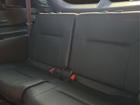 Used 2024 Mitsubishi Outlander SE AWD/4WD image 9