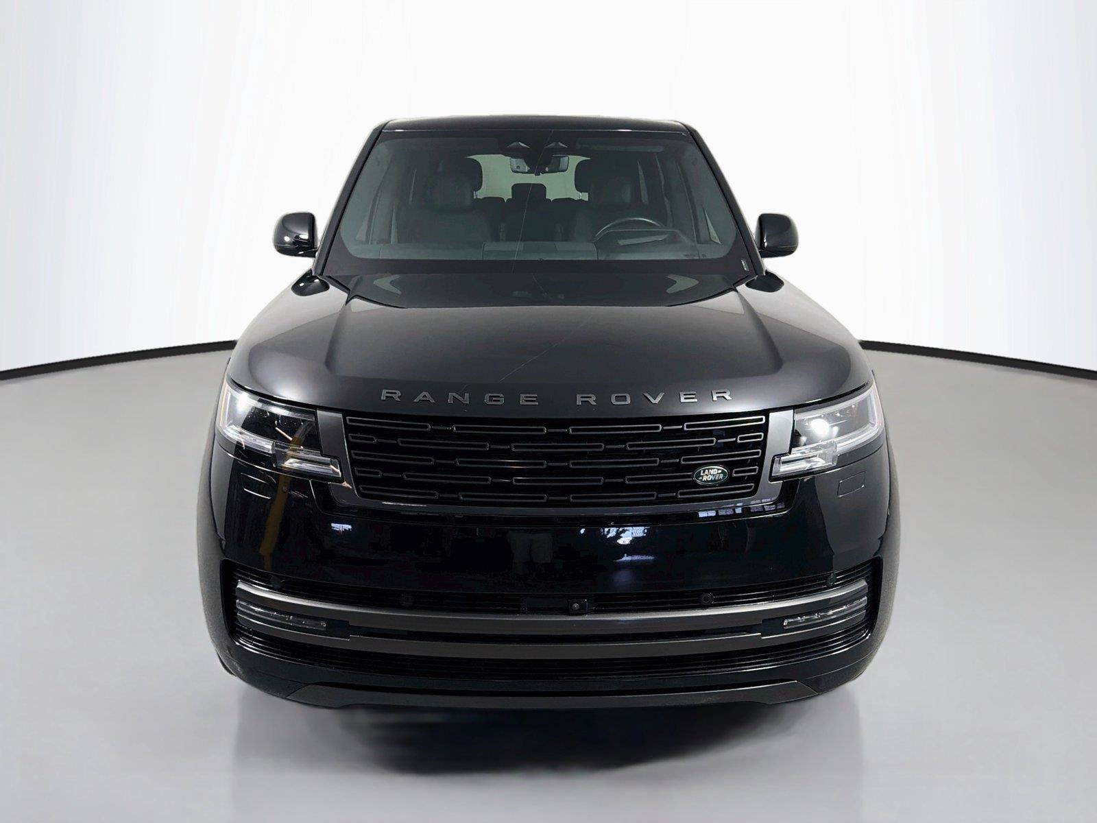 Certified 2024 Land Rover Range Rover SE AWD/4WD image 2