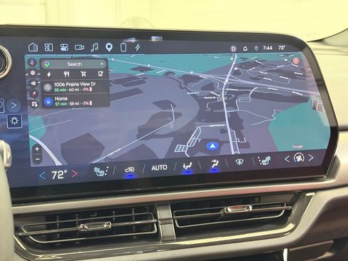 Used 2025 Chevrolet Equinox EV RS FWD image 50