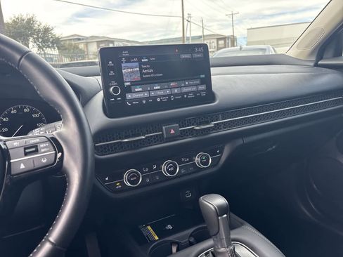 Used 2025 Honda HR-V EX-L image 15