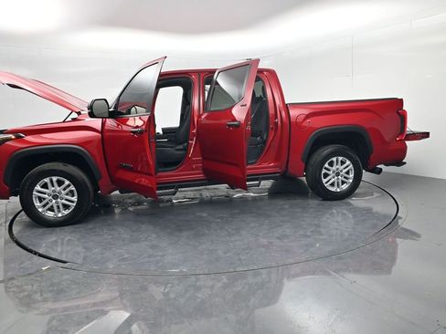 Used 2024 Toyota Tundra SR5 w/ SR5 Convenience Package image 66