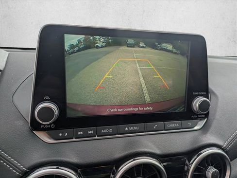 Used 2024 Nissan Sentra SV FWD image 13