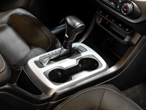 Used 2020 Chevrolet Colorado LT w/ Safety Package RWD image 25
