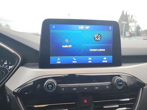 Used 2022 Ford Escape SE image 17