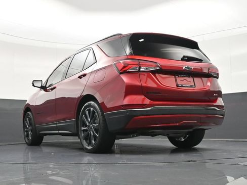 Used 2023 Chevrolet Equinox RS w/ RS Leather Package FWD image 27