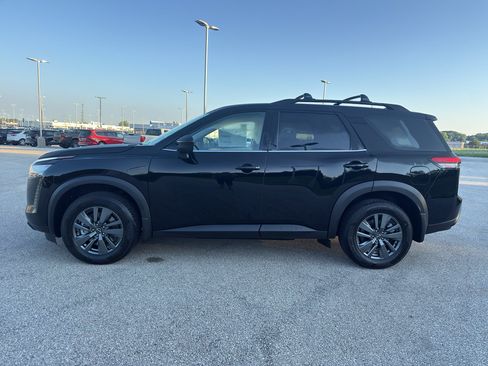 New 2026 Nissan Pathfinder SV AWD/4WD image 6