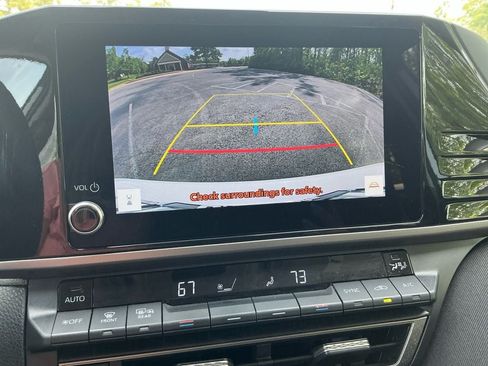 Used 2025 Toyota Camry LE FWD image 19