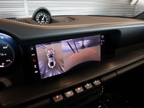 Certified 2024 Porsche 911 Carrera 4 GTS AWD/4WD image 20