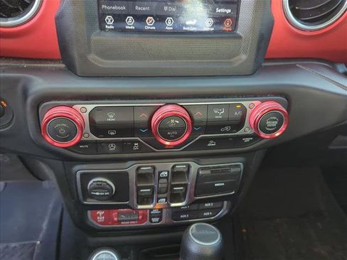 Used 2020 Jeep Gladiator Rubicon w/ Trailer Tow Package image 22