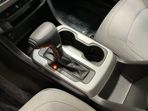 Used 2018 Chevrolet Colorado LT w/ LT Convenience Package AWD/4WD image 18