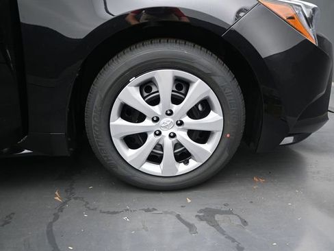 New 2026 Toyota Corolla LE FWD image 15